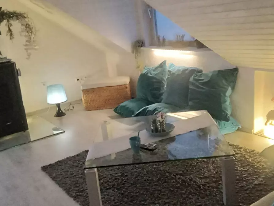 Immagine 8 di Camera in affitto  in Hermesgasse a Köln