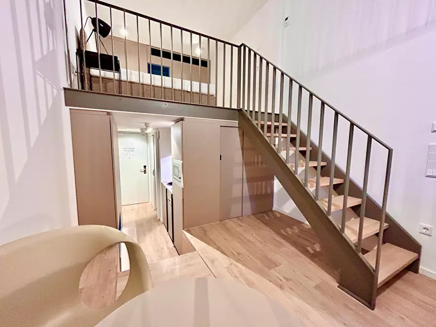 Immagine 2 di Appartamento in affitto  in Kleyerstraße a Frankfurt am Main