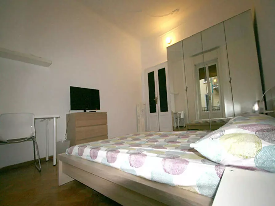 Immagine 1 di Camera in affitto  in Via Masaccio a Pioltello