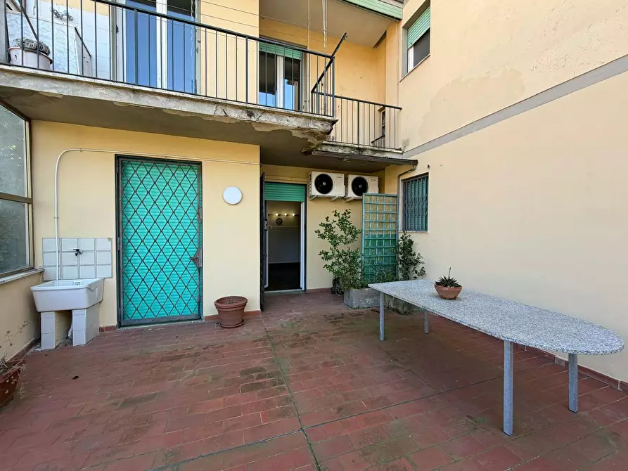 Immagine 1 di Casa indipendente in affitto  in Via di Soffiano a Firenze