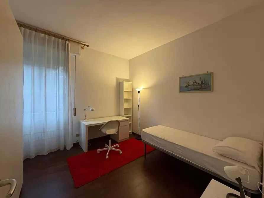 Immagine 4 di Casa indipendente in affitto  in Via di Soffiano a Firenze