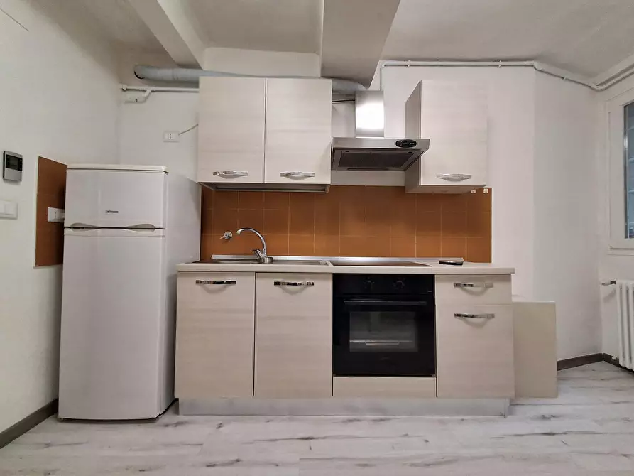 Immagine 8 di Appartamento in affitto  in Via Broccaindosso a Bologna