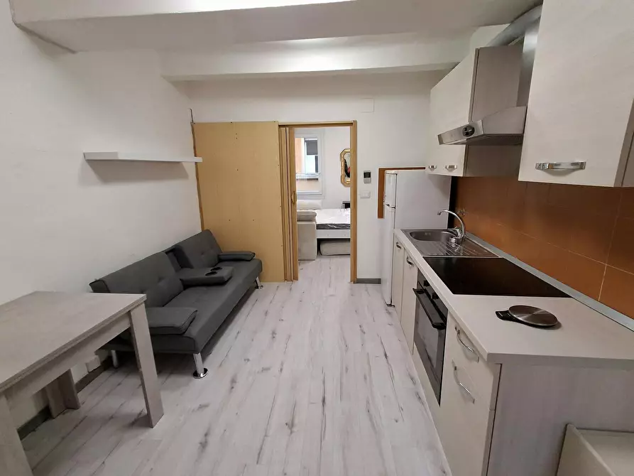 Immagine 7 di Appartamento in affitto  in Via Broccaindosso a Bologna