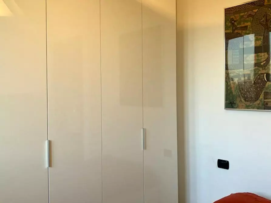 Immagine 2 di Camera in affitto  in Via IV Novembre a Pregnana Milanese