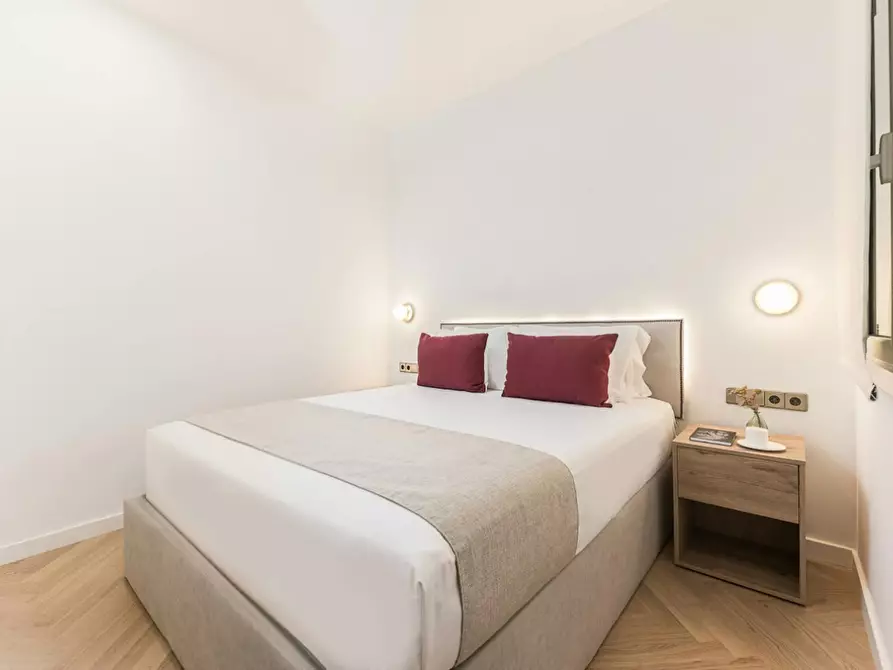 Immagine 9 di Appartamento in affitto  in Carrer de Vilamarí a Barcelona