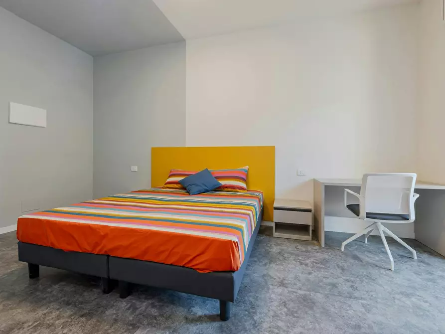 Immagine 5 di Camera in affitto  in Via Giulio Togni a Brescia