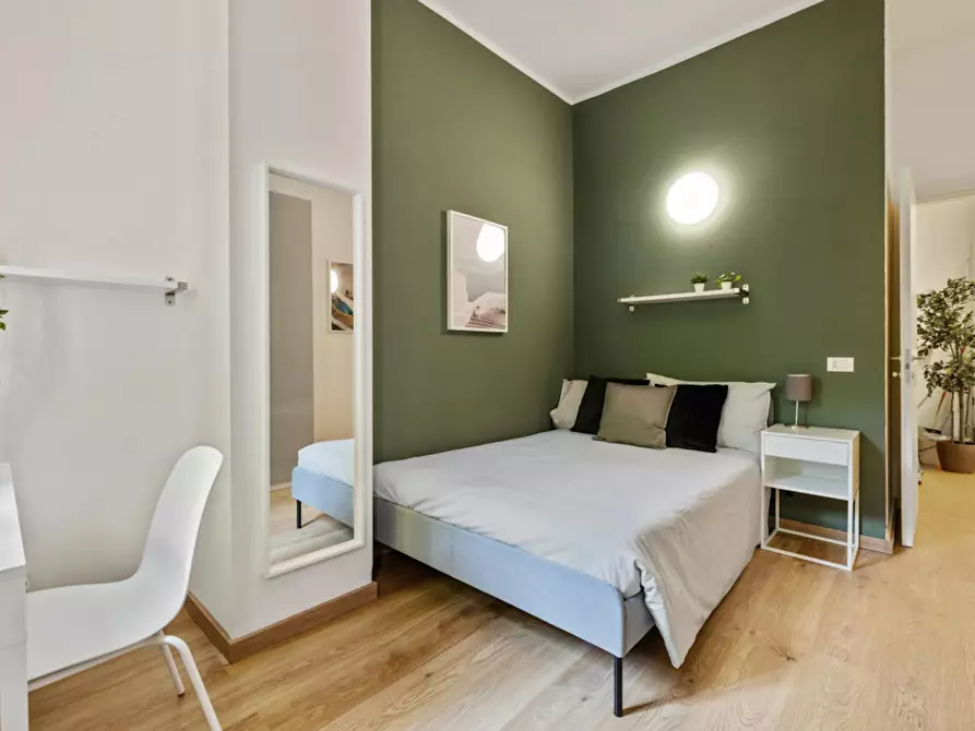 Immagine 2 di Camera in affitto  in Via Uguccione da Pisa a Milano