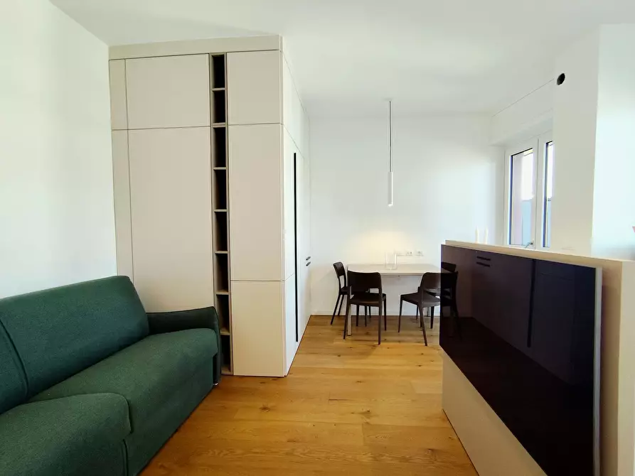 Immagine 1 di Appartamento in affitto  in Via Giuseppe Frua a Milano