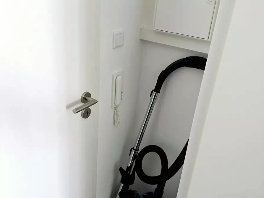 Immagine 9 di Appartamento in affitto  in Hansaring a Köln