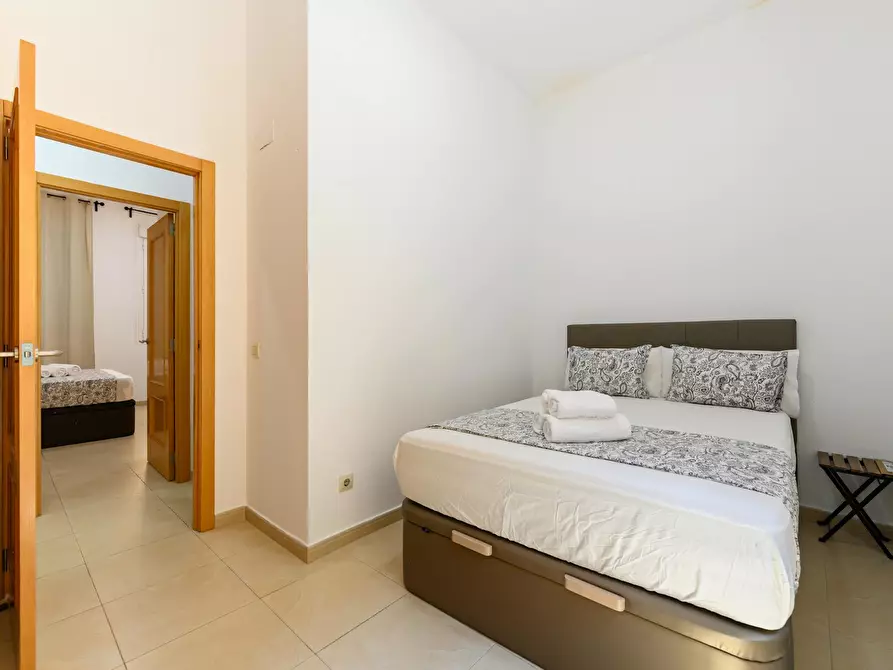 Immagine 7 di Appartamento in affitto  in Calle de las Infantas a Madrid
