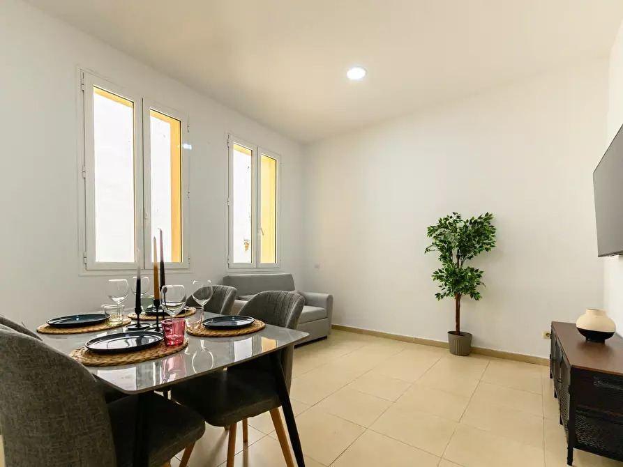 Immagine 9 di Appartamento in affitto  in Calle de las Infantas a Madrid