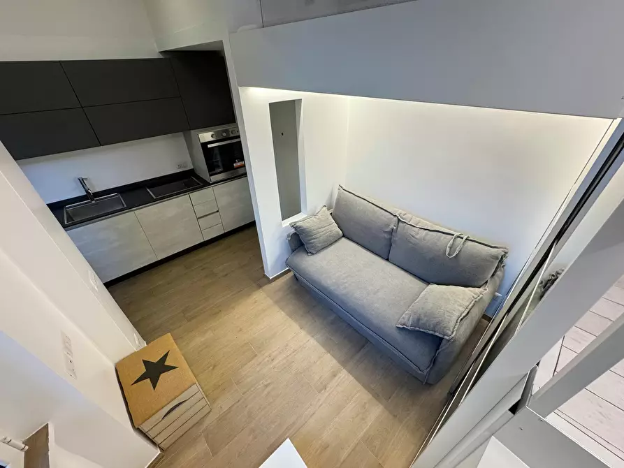 Immagine 8 di Casa indipendente in affitto  in Via dell'Argilla a Roma