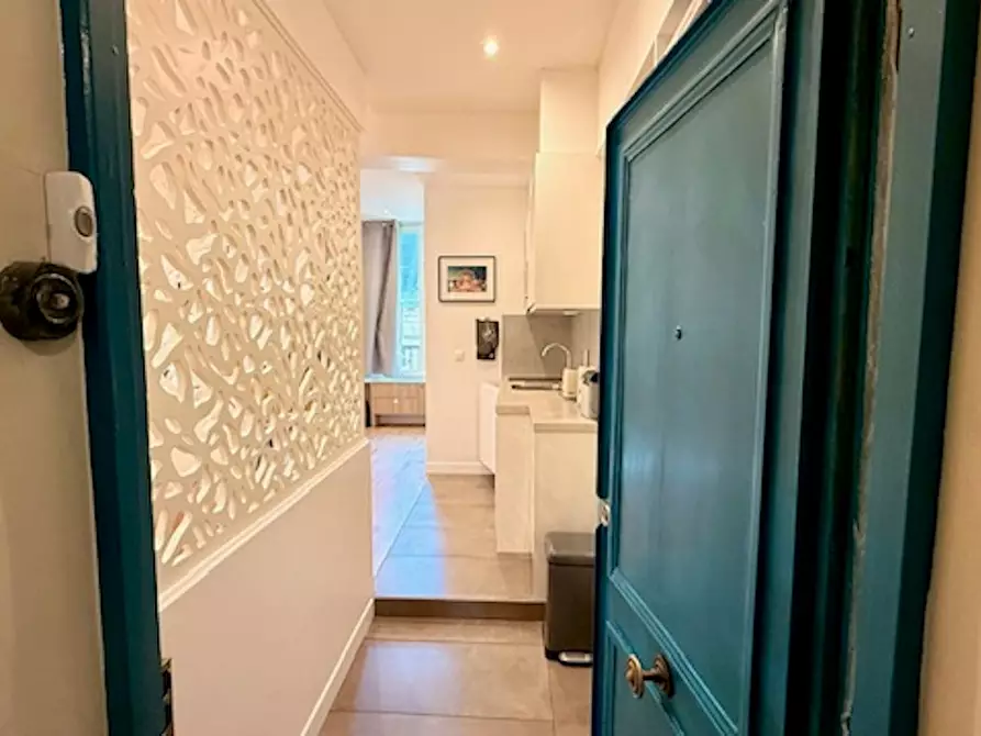 Immagine 2 di Appartamento in affitto  in Rue Saint-Louis en l'Île a Paris