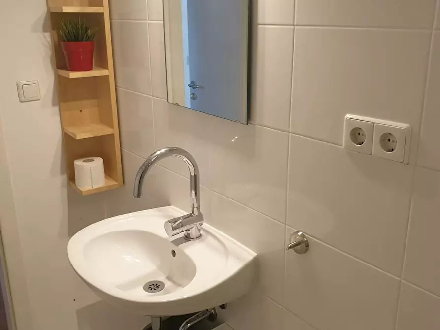 Immagine 6 di Appartamento in affitto  in Stuttgarter Straße a Stuttgart Zuffenhausen