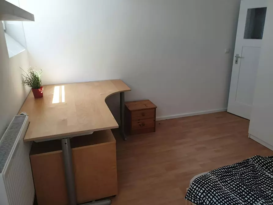 Immagine 2 di Appartamento in affitto  in Stuttgarter Straße a Stuttgart Zuffenhausen