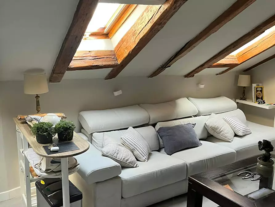 Immagine 9 di Appartamento in affitto  in Calle de Campoamor a Madrid