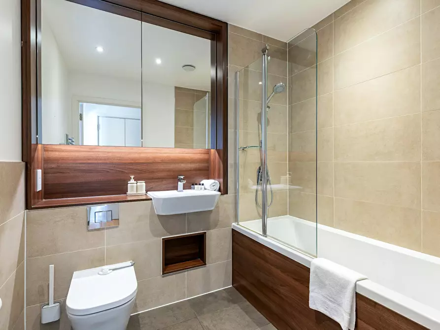 Immagine 7 di Appartamento in affitto  in West Parkside a Greenwich