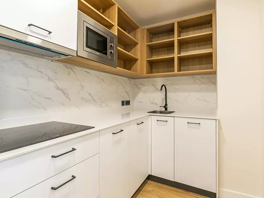 Immagine 8 di Appartamento in affitto  in Ronda de Poniente a Valdeloshielos, De Los (Finca)