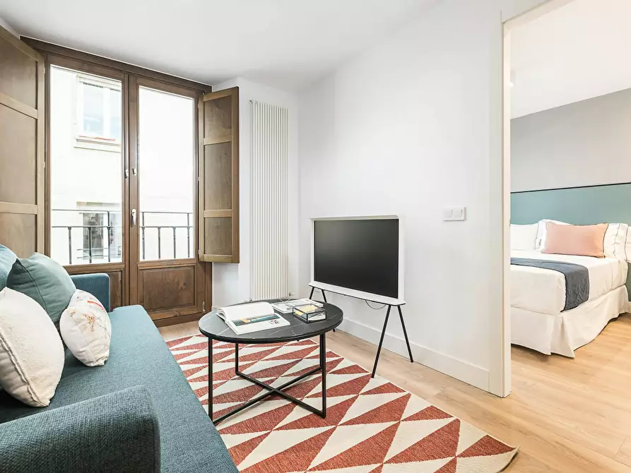 Immagine 3 di Appartamento in affitto  in Calle de Santa Ana a Madrid
