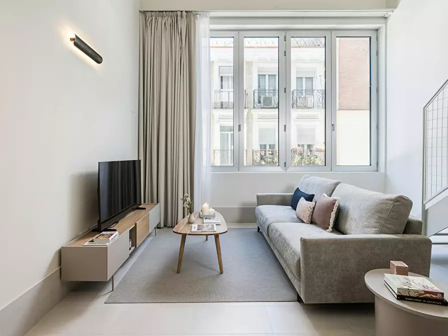 Immagine 4 di Appartamento in affitto  in Travesía María Zayas a Madrid