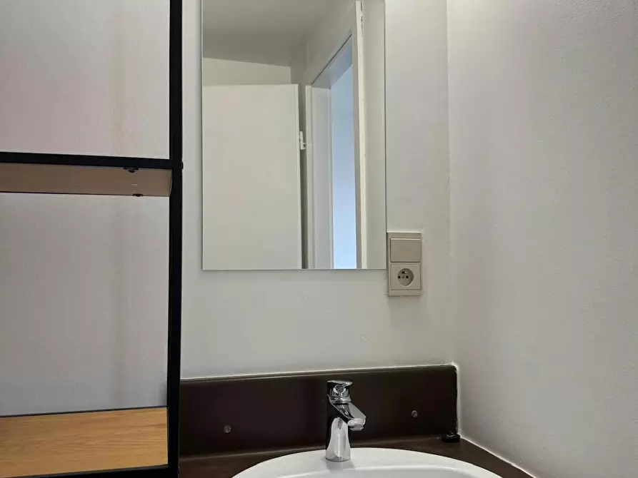 Immagine 8 di Appartamento in affitto  in Rue Souveraine a Ixelles