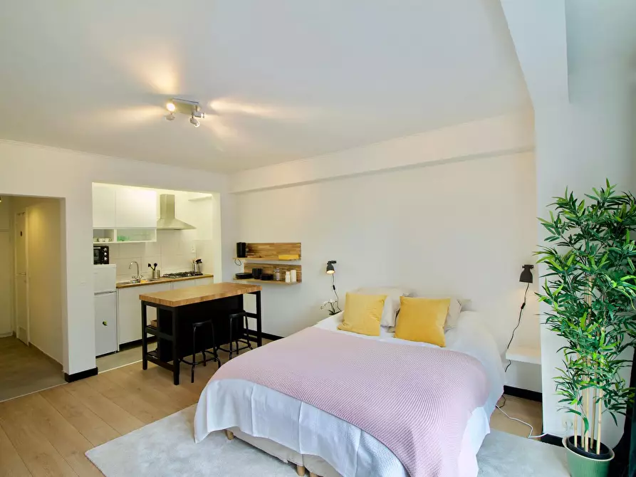 Immagine 2 di Appartamento in affitto  in Rue Bosquet a Saint-Gilles