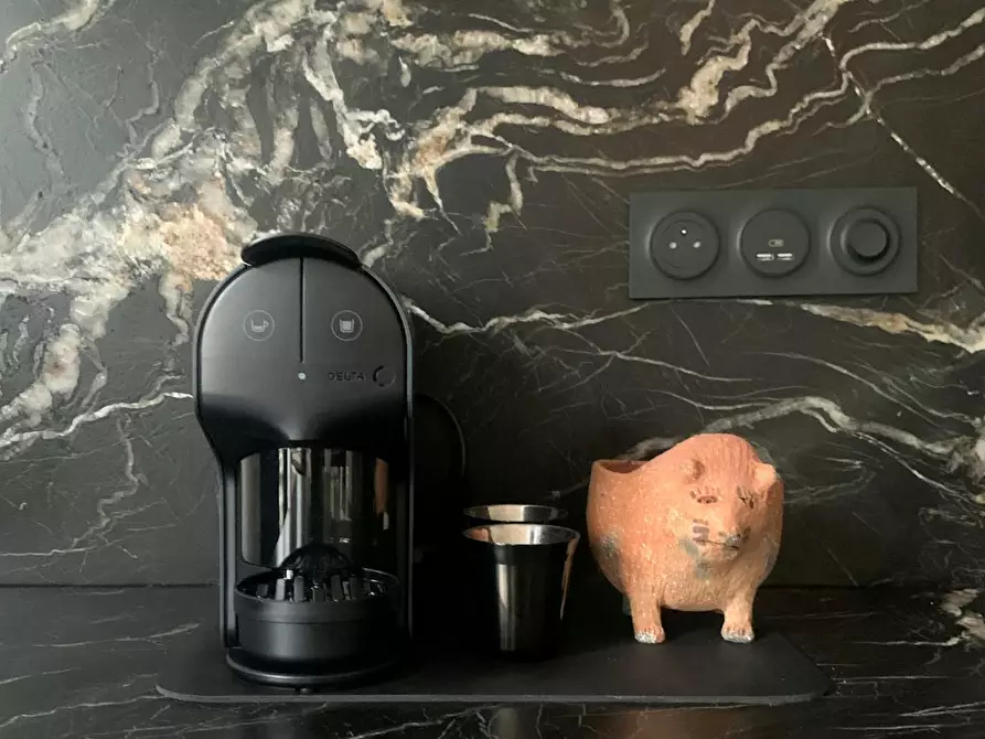 Immagine 10 di Appartamento in affitto  in Rue des Pyrénées a Paris 20