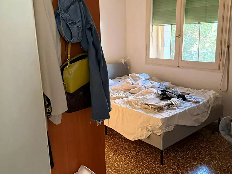 Immagine 5 di Camera in affitto  in Via Francesco Rocchi a Bologna