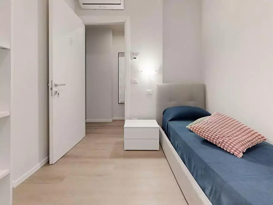 Immagine 4 di Camera in affitto  in Via Leonardo Zize a Padova