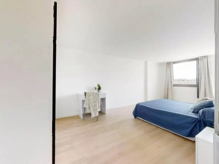 Immagine 5 di Camera in affitto  in Via Tiziano Aspetti a Padova