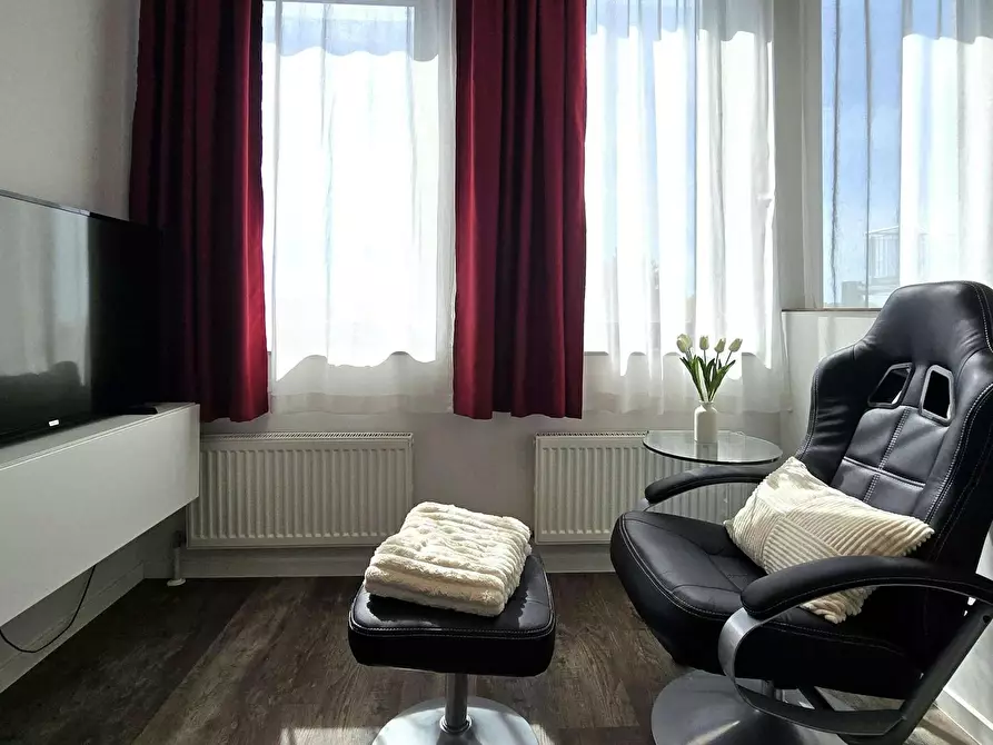 Immagine 5 di Appartamento in affitto  in Triftstraße a Frankfurt am Main