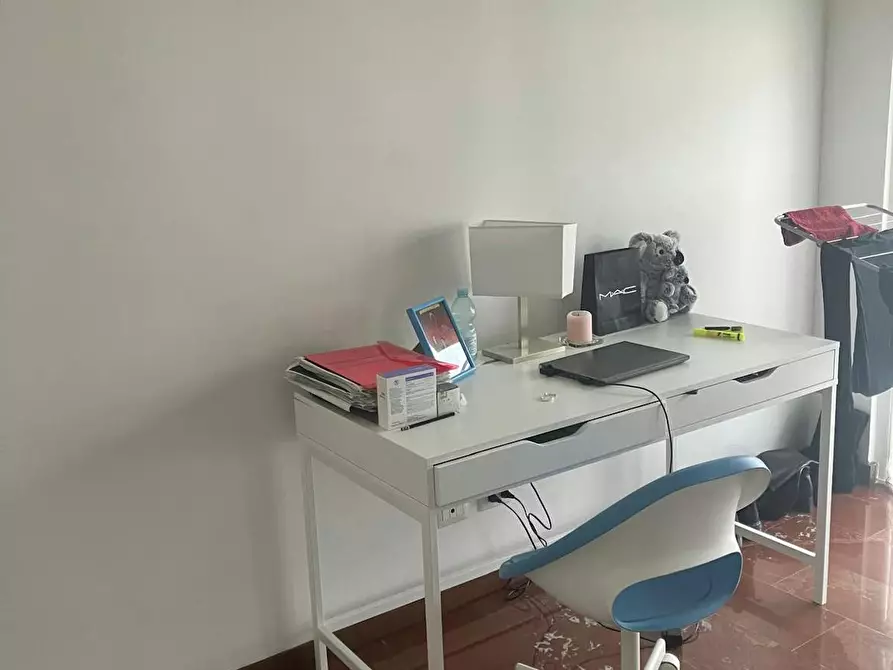 Immagine 4 di Camera in affitto  in Via Vittorio Emanuele II a Firenze
