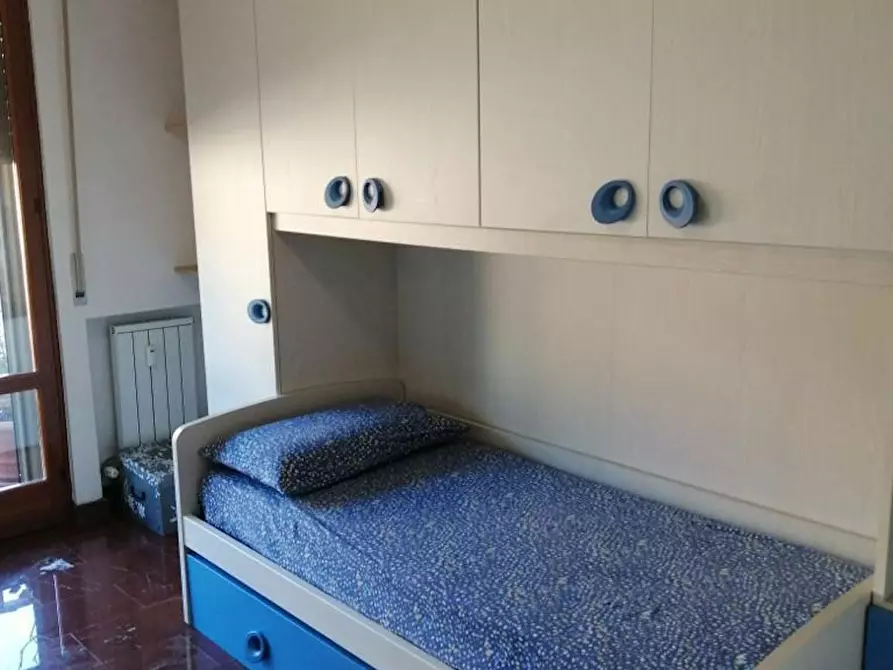 Immagine 2 di Camera in affitto  in Via Vittorio Emanuele II a Firenze