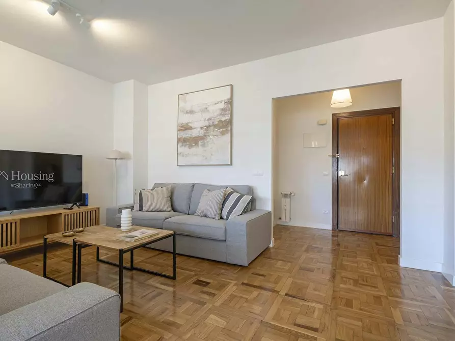Immagine 4 di Appartamento in affitto  in Calle de Arroyofresno a Madrid