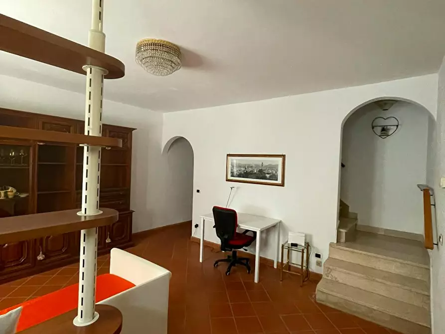 Immagine 2 di Casa indipendente in affitto  in Via Giacomo Matteotti a Sesto Fiorentino