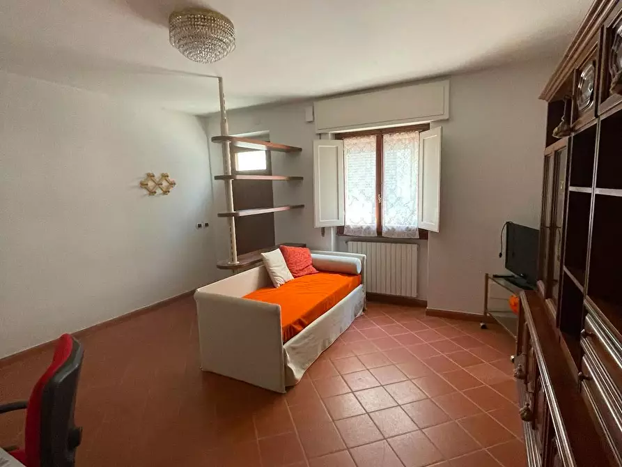 Immagine 1 di Casa indipendente in affitto  in Via Giacomo Matteotti a Sesto Fiorentino
