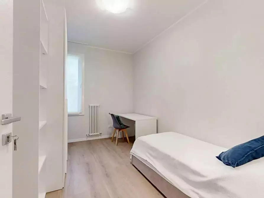 Immagine 1 di Camera in affitto  in Via Orta a Torino
