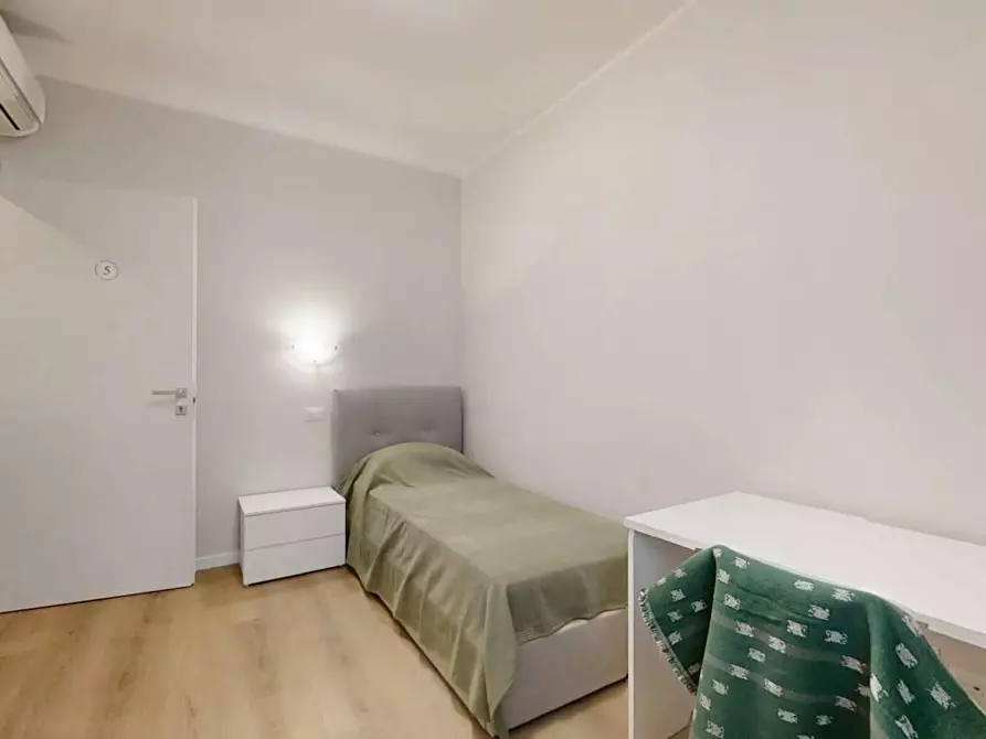 Immagine 3 di Camera in affitto  in Via Orta a Torino