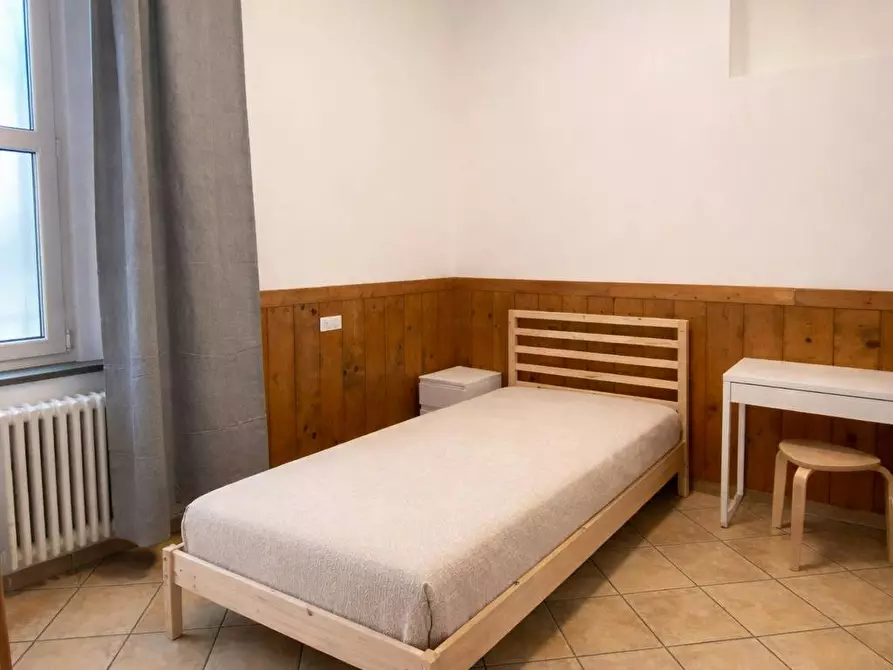 Immagine 2 di Camera in affitto  in Via Domenico Cimarosa a Firenze