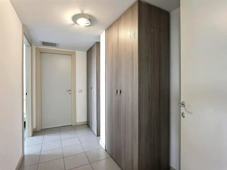 Immagine 9 di Camera condivisa in affitto  in Via Enrico Cosenz a Milano