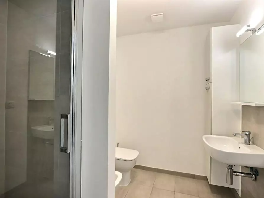 Immagine 5 di Camera condivisa in affitto  in Via Federica Galli a Milano