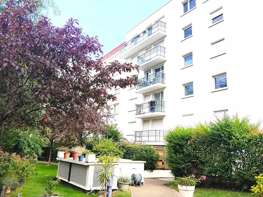 Immagine 1 di Appartamento in affitto  in Rue Olympe de Gouges a Saint-Denis