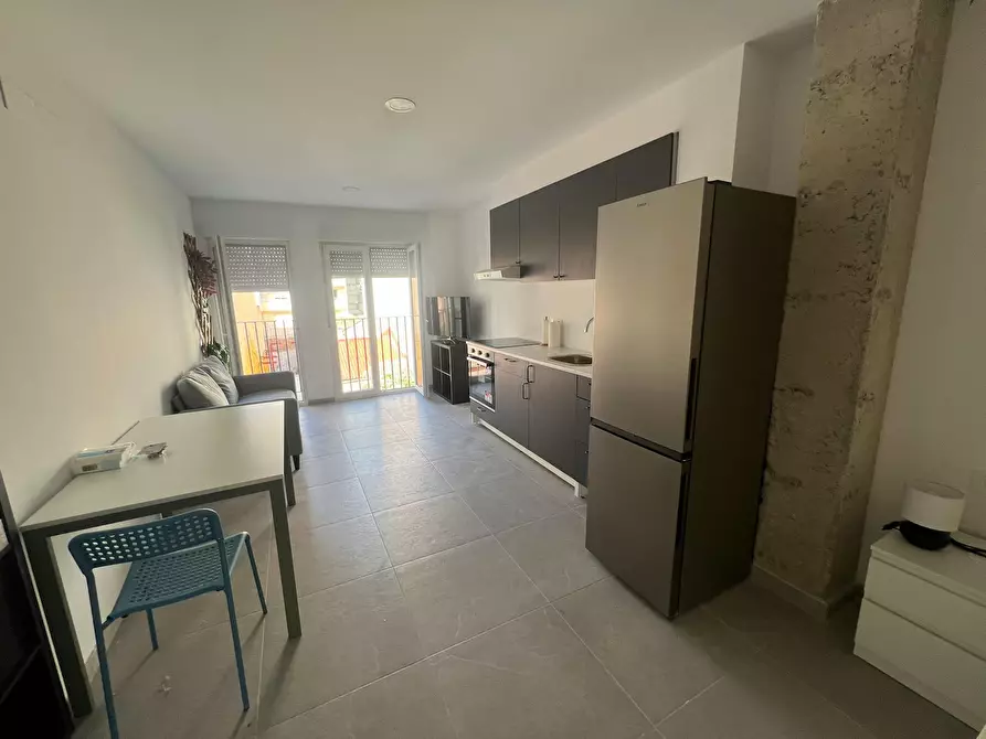 Immagine 8 di Appartamento in affitto  in Carrer de la Florista a Valencia