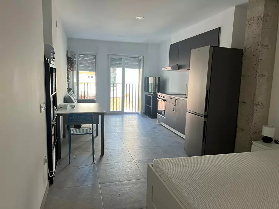 Immagine 7 di Appartamento in affitto  in Carrer de la Florista a Valencia