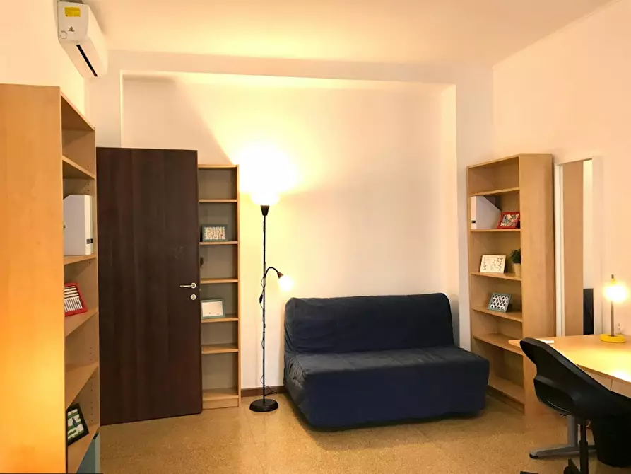 Immagine 7 di Camera in affitto  in Via Giorgio Washington a Milano