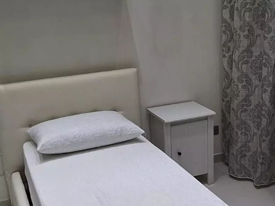 Immagine 8 di Appartamento in affitto  in Via Stella a Napoli