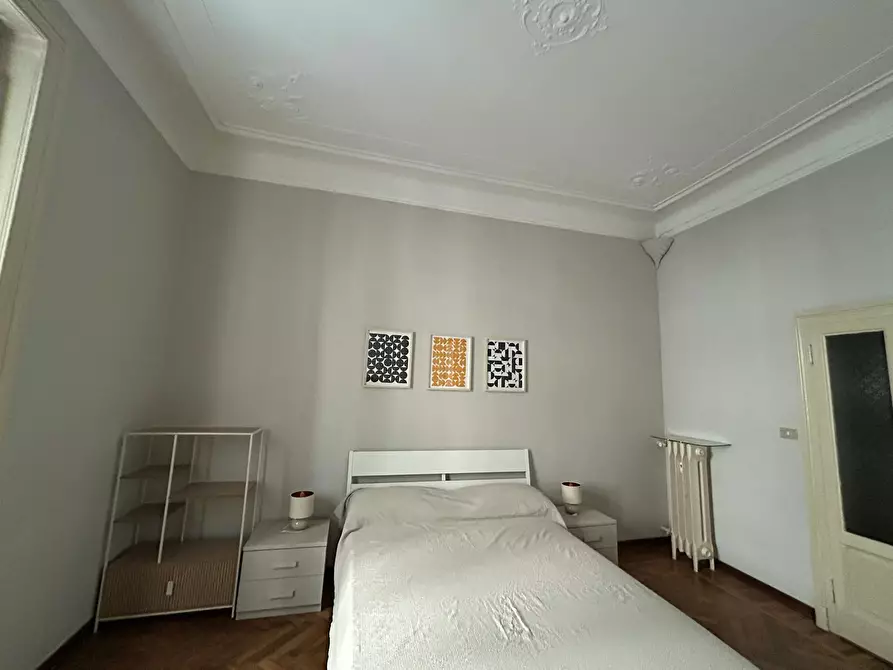 Immagine 5 di Camera in affitto  in Via Fratelli Bronzetti a Milano