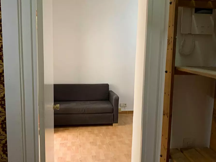 Immagine 6 di Appartamento in affitto  in Calle de San Bernardo a Madrid