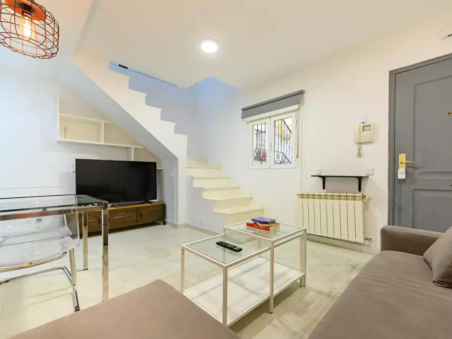 Immagine 9 di Appartamento in affitto  in Calle del Prado a Madrid