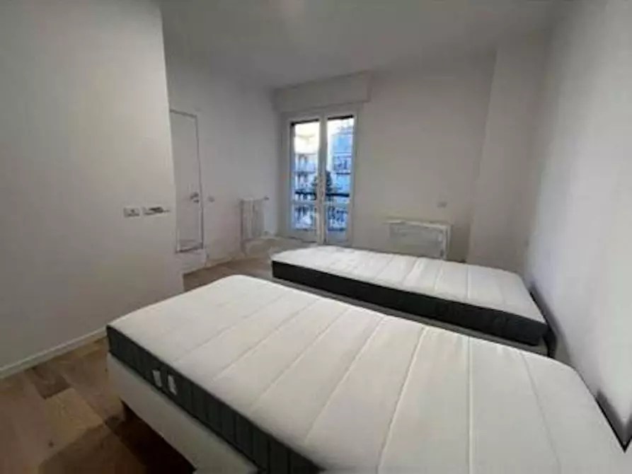 Immagine 2 di Appartamento in affitto  in Viale Teodorico a Milano